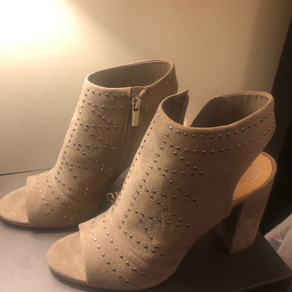 Vince Camuto